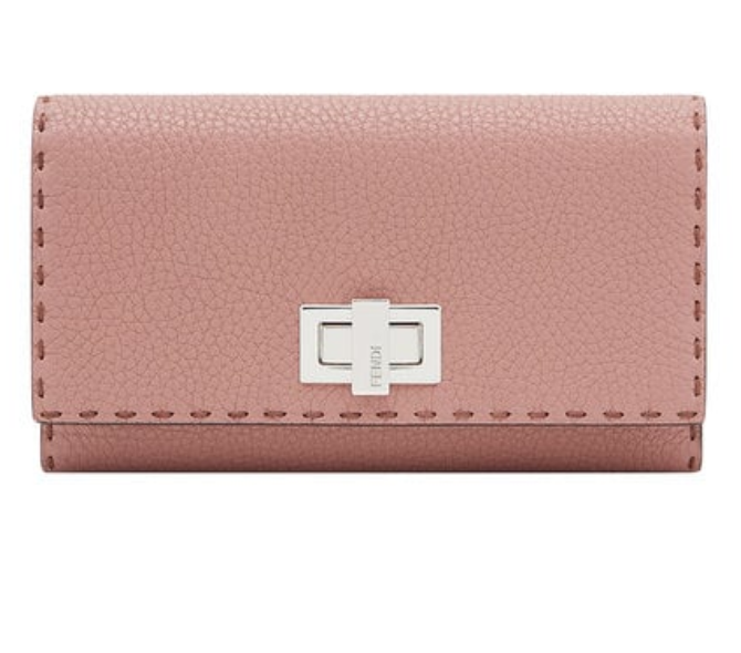 渡辺直美愛用の財布のブランドはフェンディー！ピンクで可愛い！
